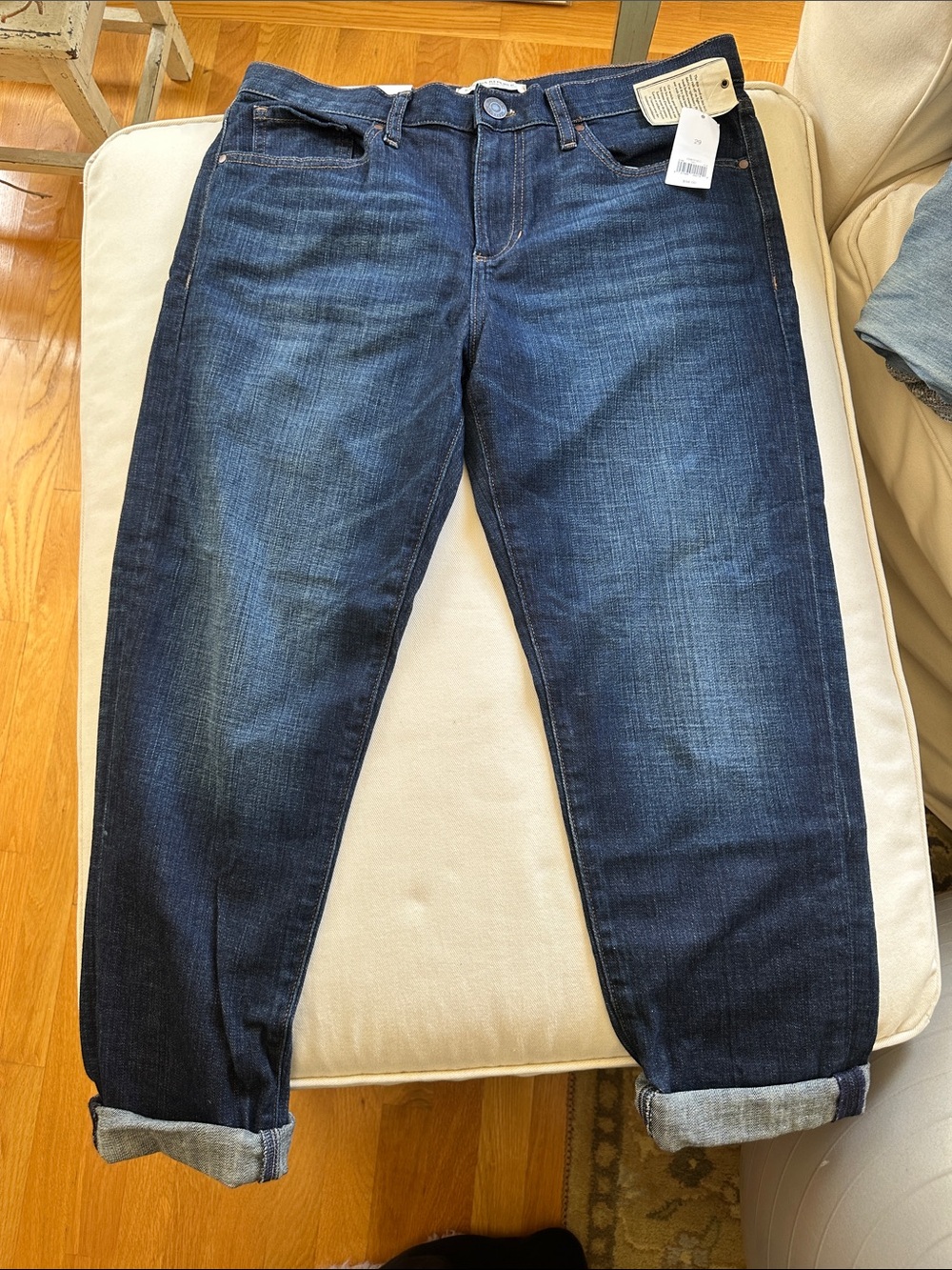 Banana Republic Women's Straight Leg Jeans in Dark Indigo Wash
